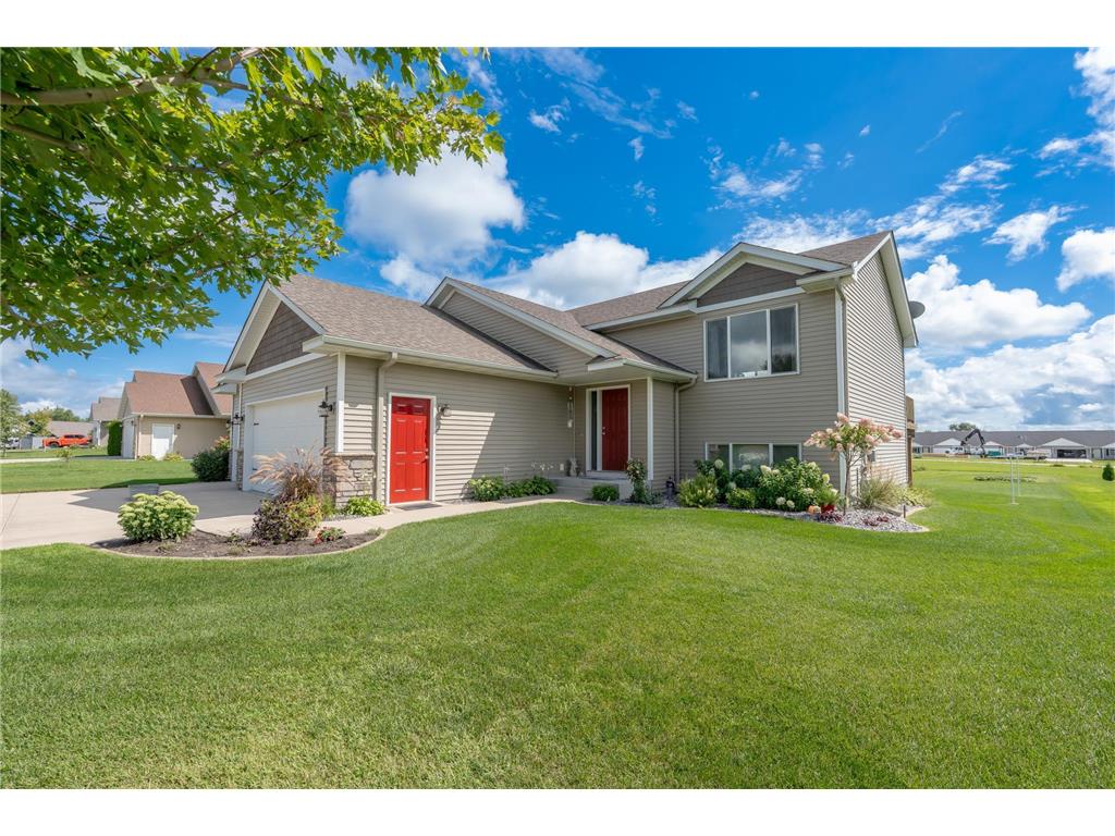 1106 Mulberry Avenue NE Montgomery MN 56069 6774991 image34