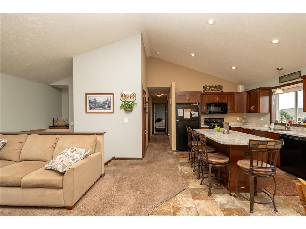 1106 Mulberry Avenue NE Montgomery MN 56069 6774991 image6