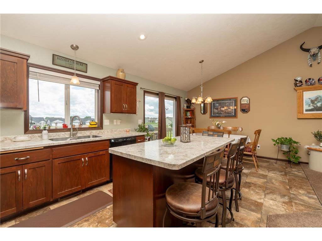 1106 Mulberry Avenue NE Montgomery MN 56069 6774991 image9