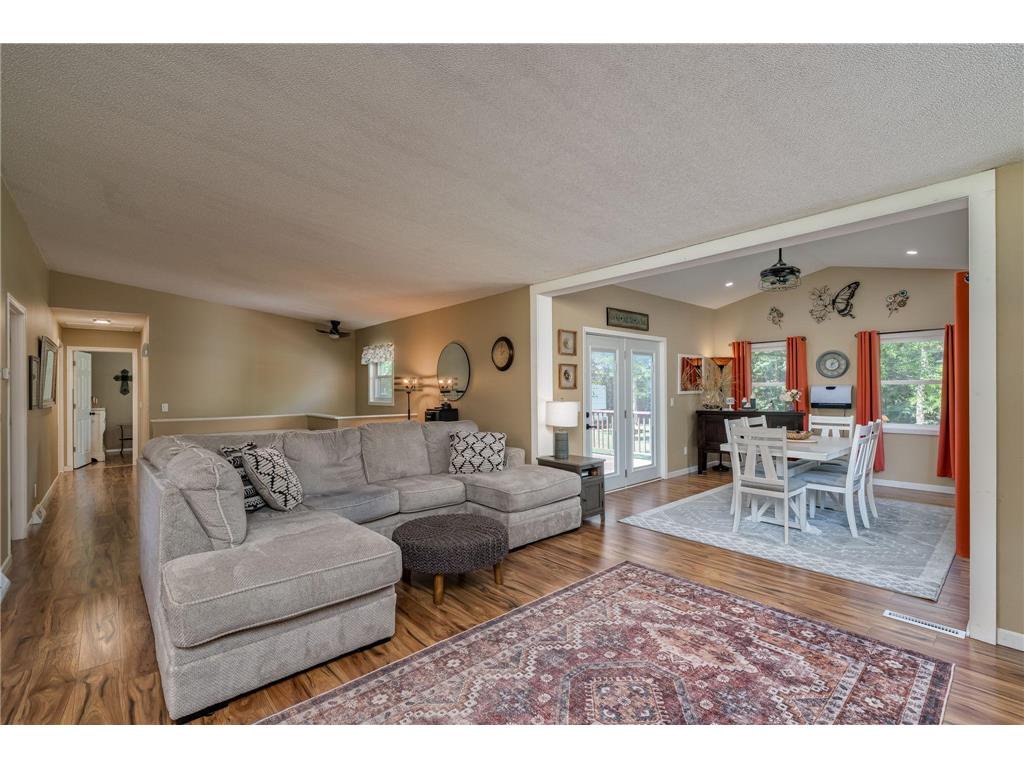 1106 N Main Street Janesville MN 56048 7089600 image11