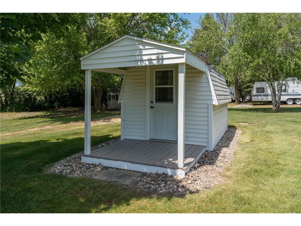 1106 N Main Street Janesville MN 56048 7089600 image39