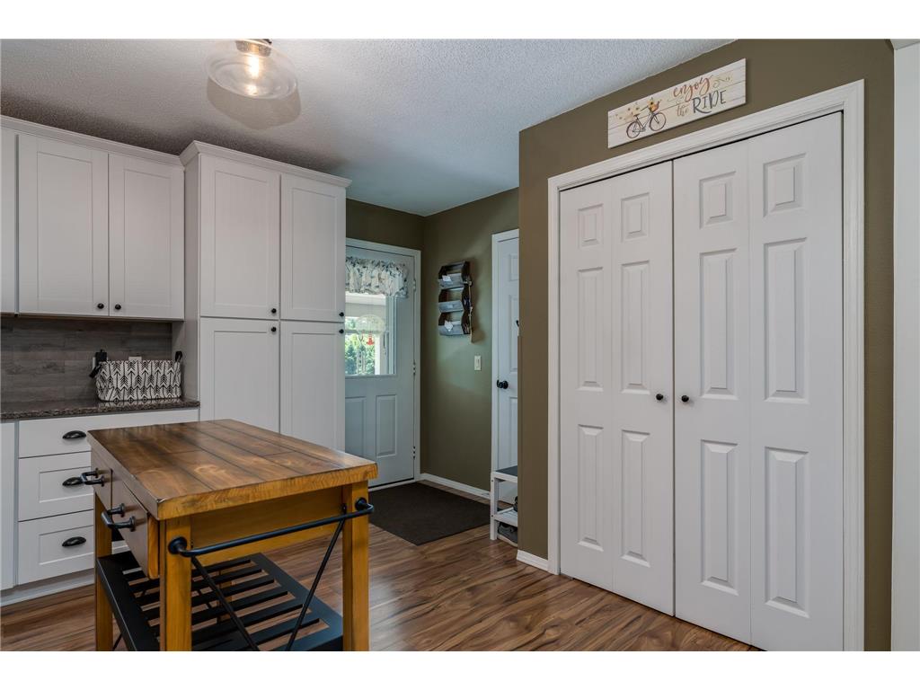 1106 N Main Street Janesville MN 56048 7089600 image8