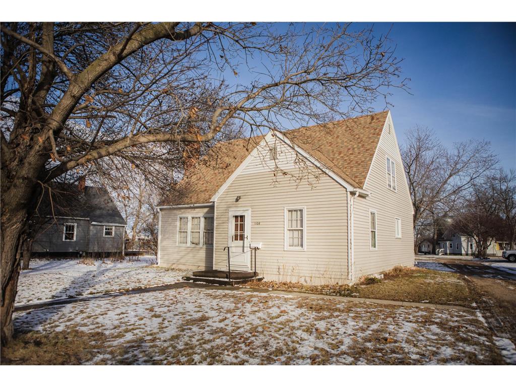 1106 Park Avenue Morris MN 56267 6634187 image1