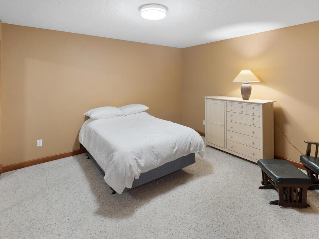 11062 Eagle Ridge Court, Chisago City, MN, 55013 MLS 6554826 Edina Realty