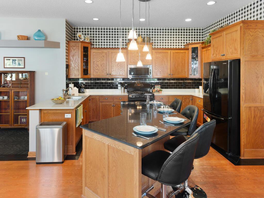 11062 Eagle Ridge Court, Chisago City, MN, 55013 MLS 6554826 Edina Realty