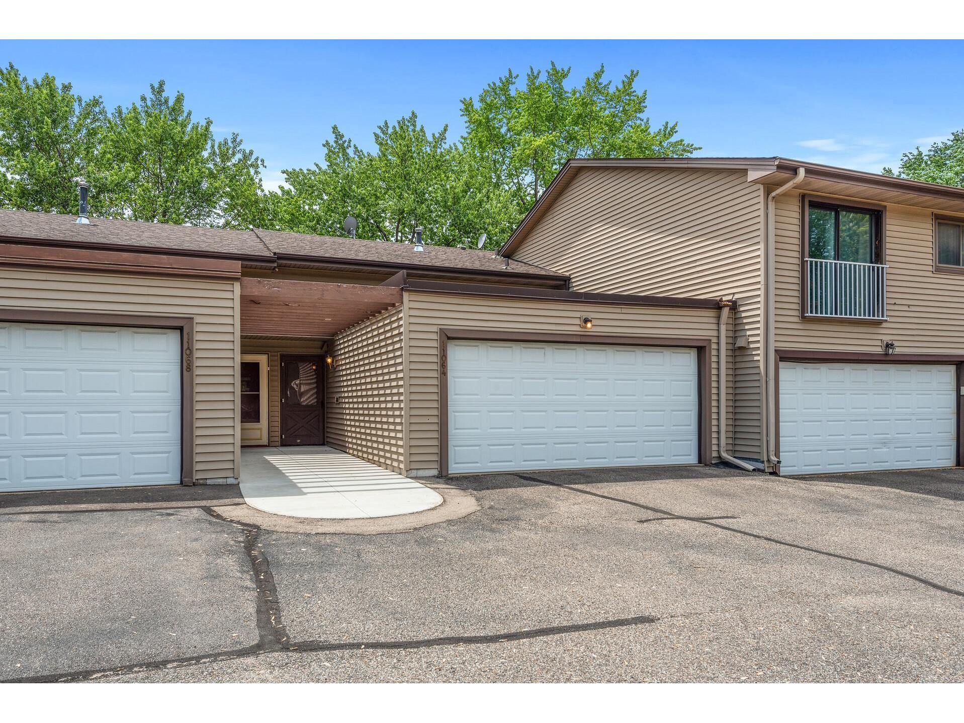 11064 Trail West Road, Bloomington, MN 55437 MLS 6017160 Edina Realty