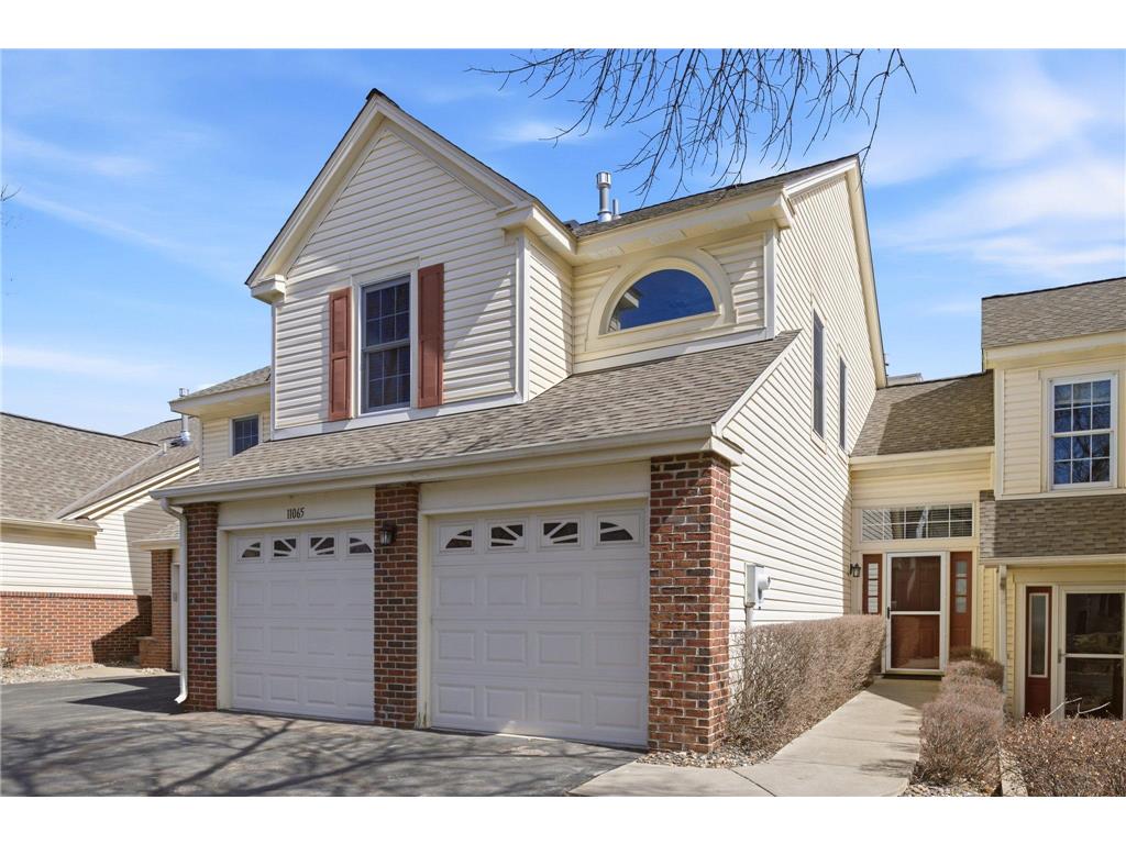 11065 Oregon Curve Bloomington MN 55438 7043874 image1