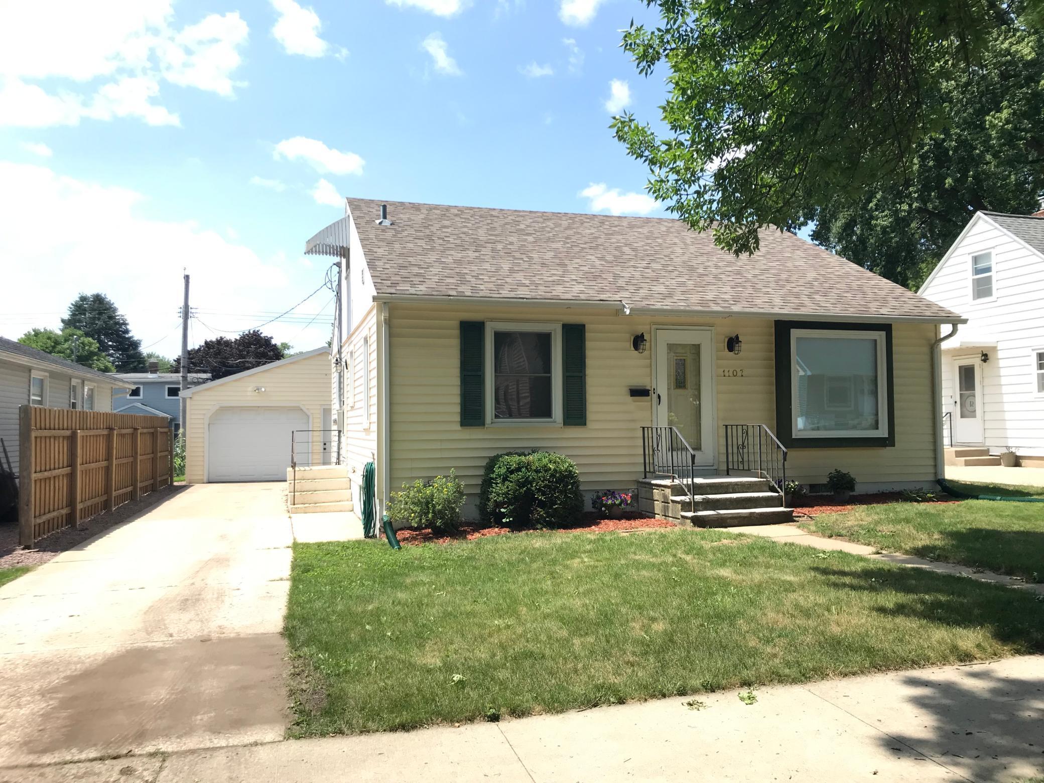 1107 13th Avenue NE, Rochester, MN 55906 MLS 6026348 Edina Realty