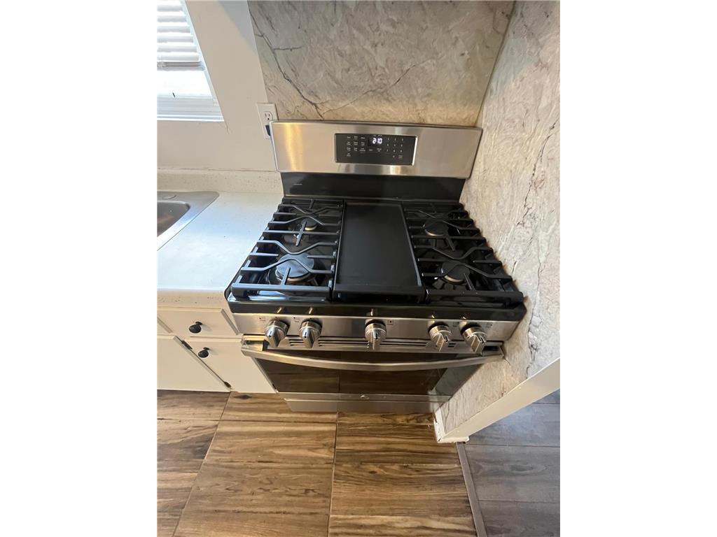 1107 57th Avenue N Brooklyn Center MN 55430 6807486 image8