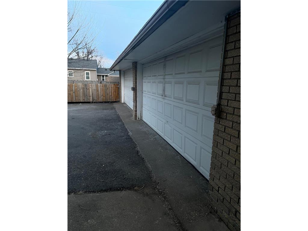 1107 57th Avenue N Brooklyn Center MN 55430 7032582 image3