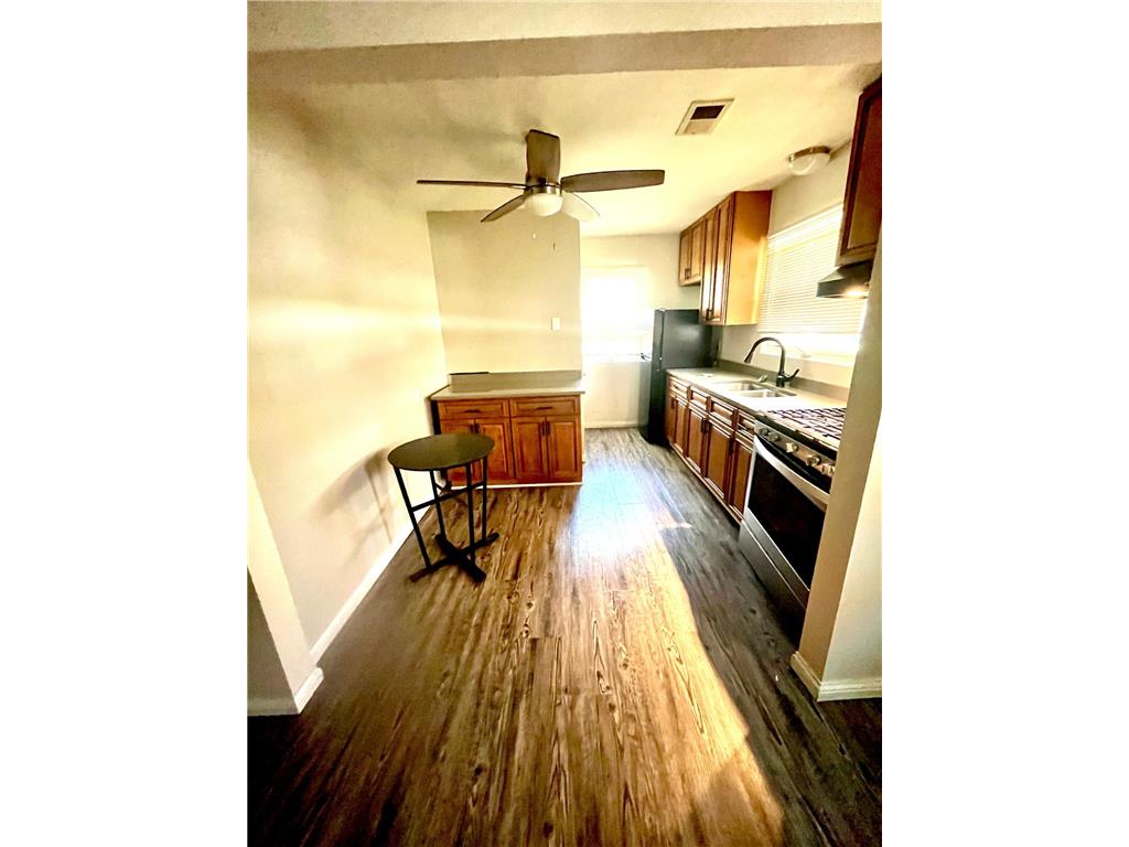 1107 57th Avenue N Brooklyn Center MN 55430 7032582 image9