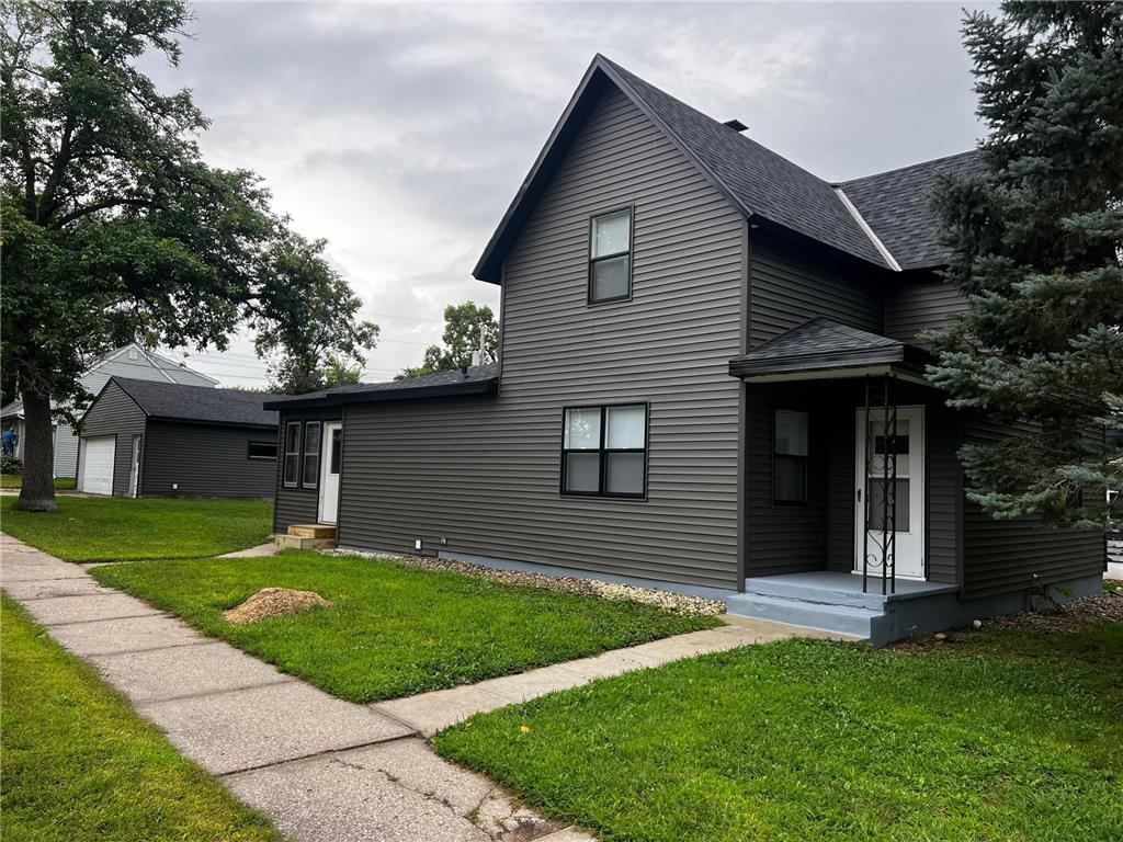 1107 6th Street Granite Falls MN 56241 6590663 image1