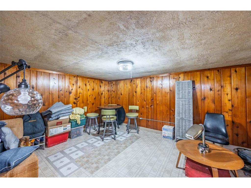 1107 Douglas Avenue Eveleth MN 55734 7076390 image17