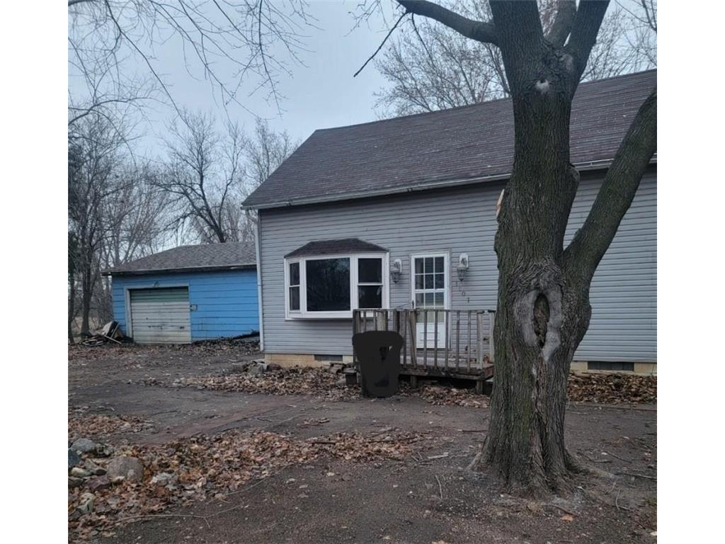 1107 Elm Street Windom MN 56101 6470530 image1