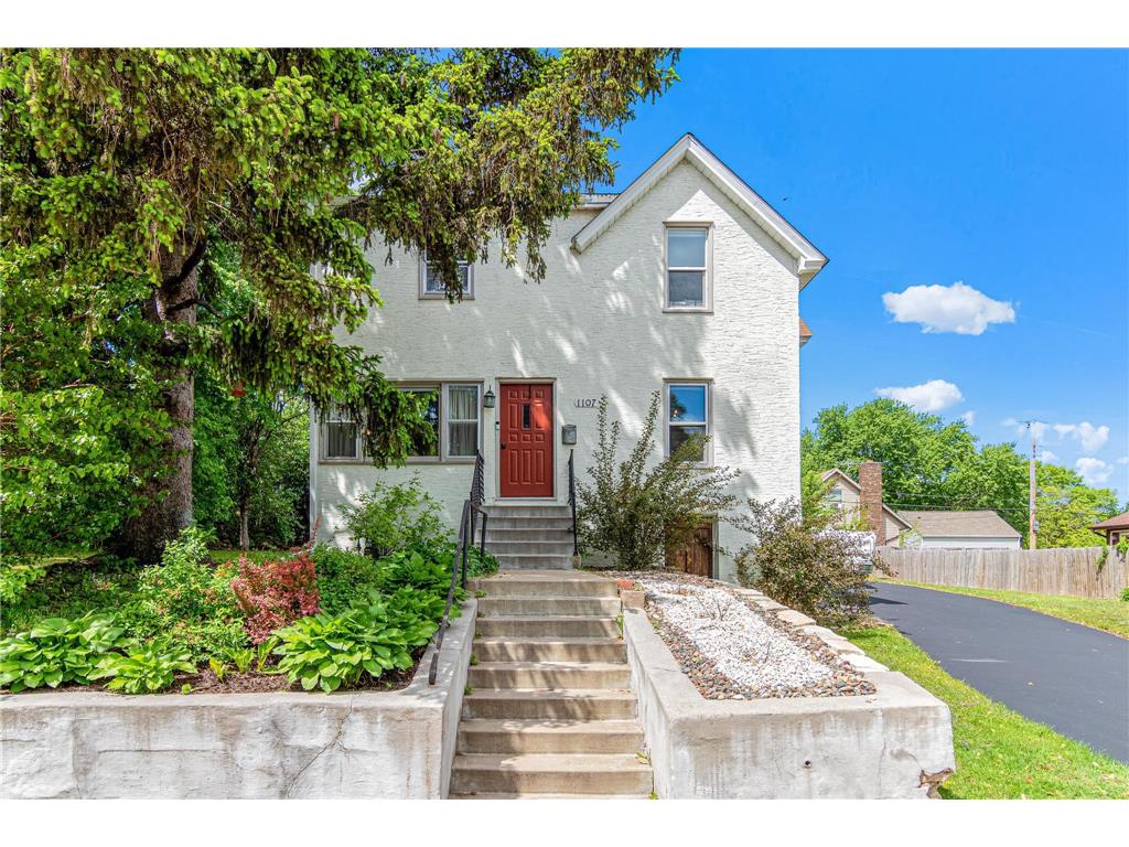 1107 Oakdale Avenue West Saint Paul MN 55118 6799570 image1