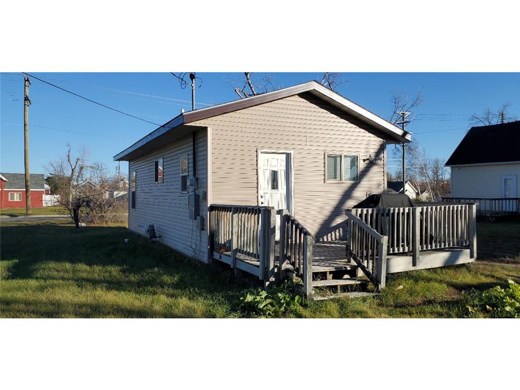 1107 Park Avenue NW Bemidji MN 56601 6811758 image1