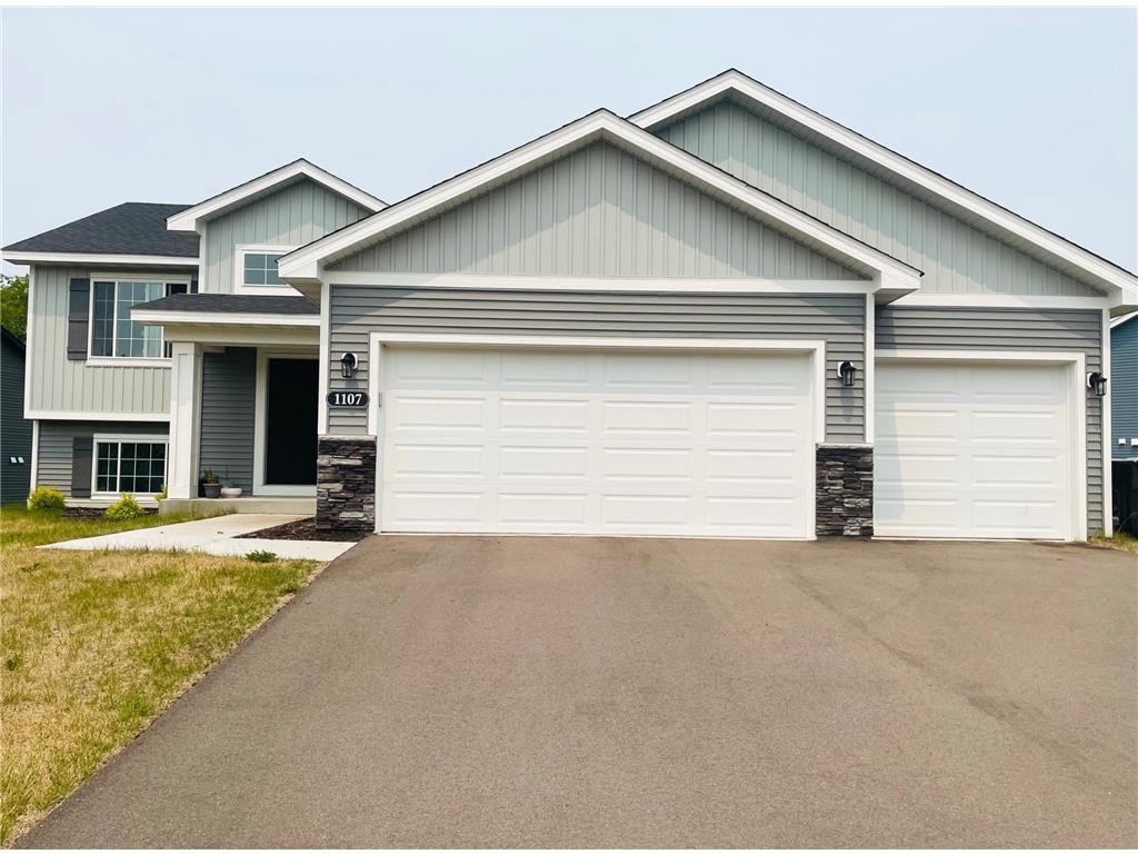 1107 Tiger Court NE Isanti MN 55040 6764590 image1