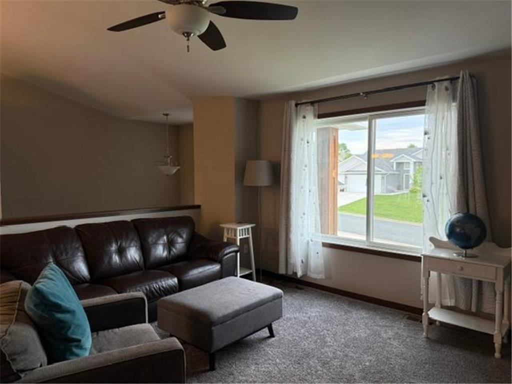 1107 Tikalsky Street SE New Prague MN 56071 7073482 image12