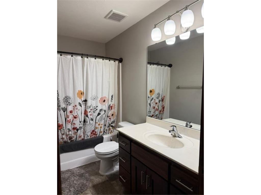1107 Tikalsky Street SE New Prague MN 56071 7073482 image22