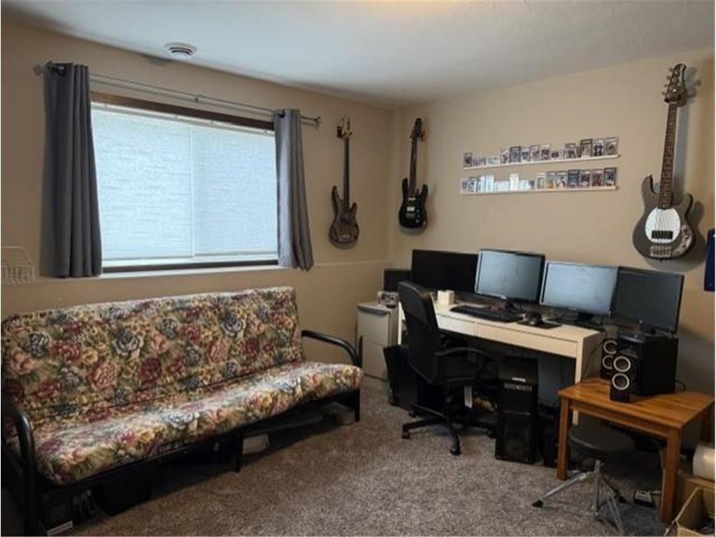 1107 Tikalsky Street SE New Prague MN 56071 7073482 image34