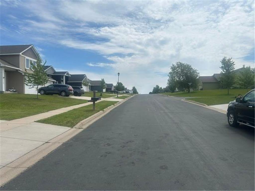 1107 Tikalsky Street SE New Prague MN 56071 7073482 image6