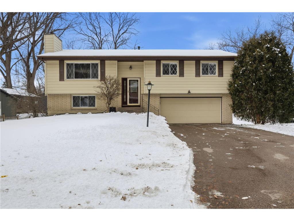 1107 Welcome Avenue N Golden Valley MN 55422 7020854 image1