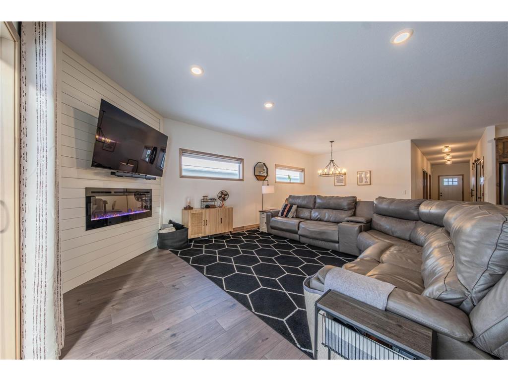 11076 Ulysses Street NE Blaine MN 55434 6818818 image12