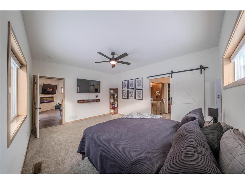 11076 Ulysses Street NE Blaine MN 55434 6818818 image23