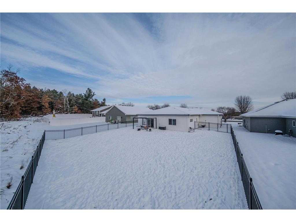 11076 Ulysses Street NE Blaine MN 55434 6818818 image40