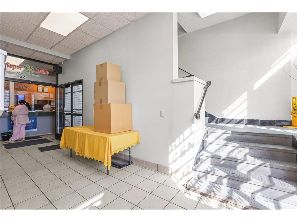 1108-1120 E Lake Street Minneapolis MN 55407 7042685 image23