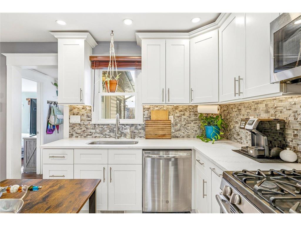 1108 45th Avenue NE Columbia Heights MN 55421 7006696 image12