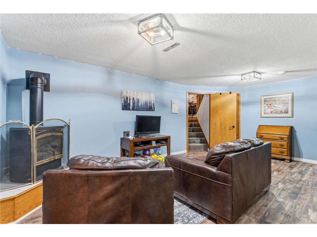 1108 4th Street NW Byron MN 55920 7050956 image20