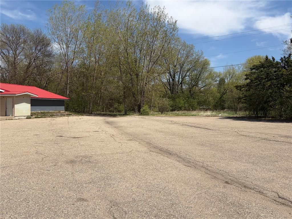 1108 Highway 71 NE Willmar MN 56201 7073272 image4