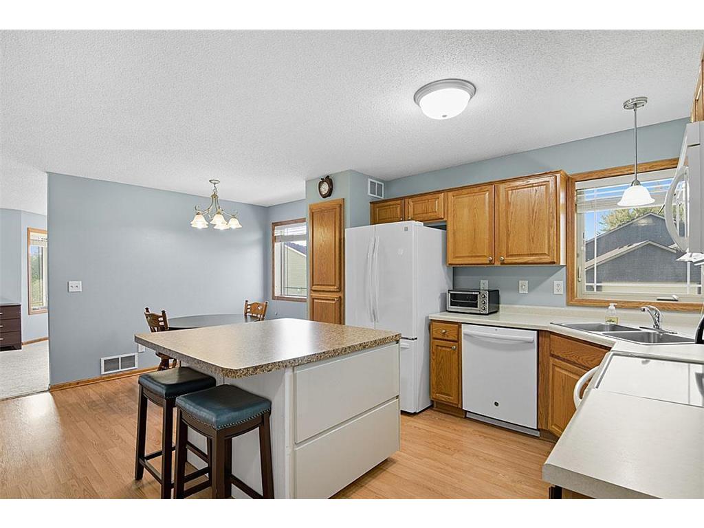 1108 Mockingbird Loop Sartell MN 56377 7005790 image9