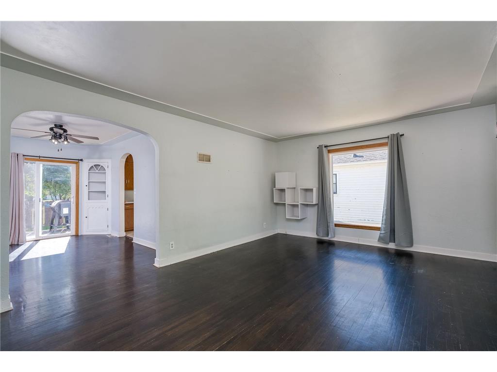 1108 N North Avenue Fairmont MN 56031 7079668 image3