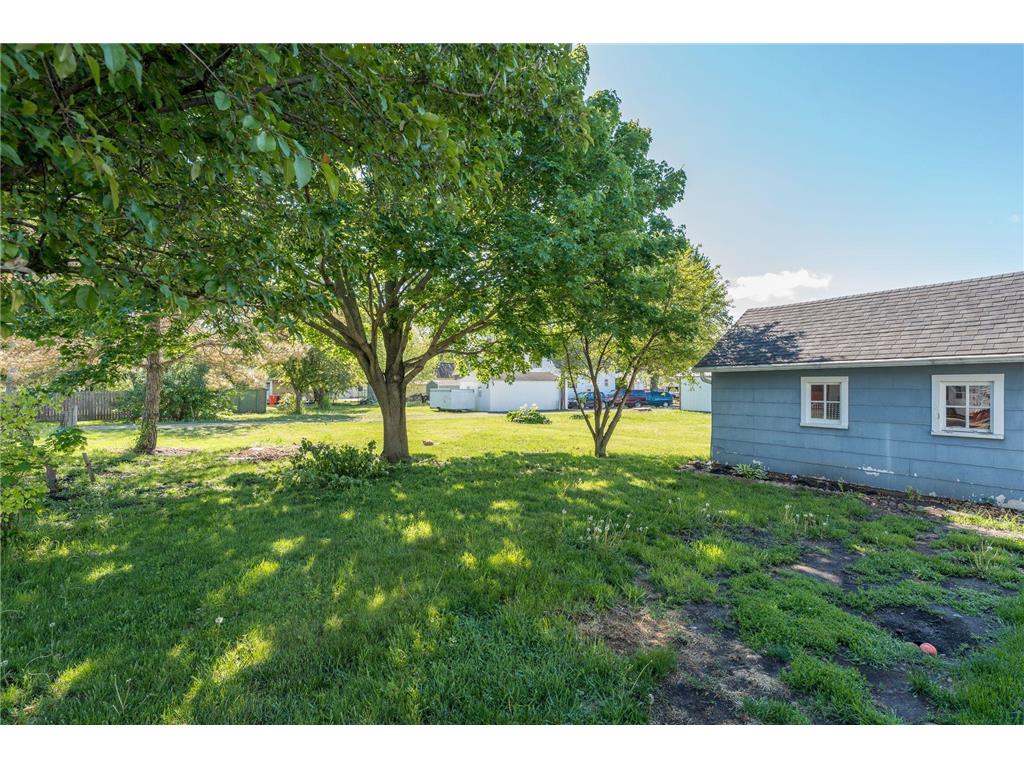 1108 N North Avenue Fairmont MN 56031 7079668 image31