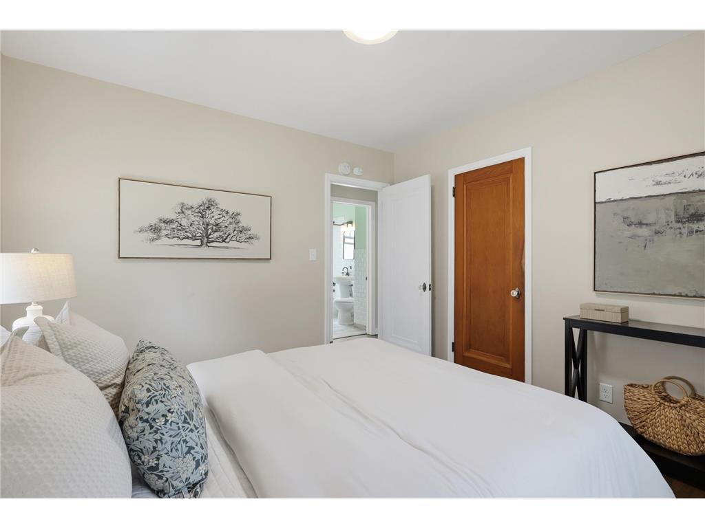 1108 Oakdale Avenue West Saint Paul MN 55118 7076788 image12