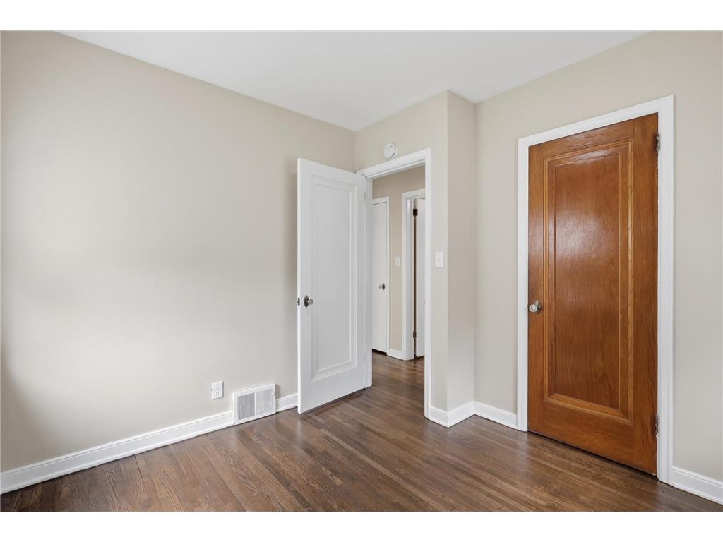 1108 Oakdale Avenue West Saint Paul MN 55118 7076788 image14