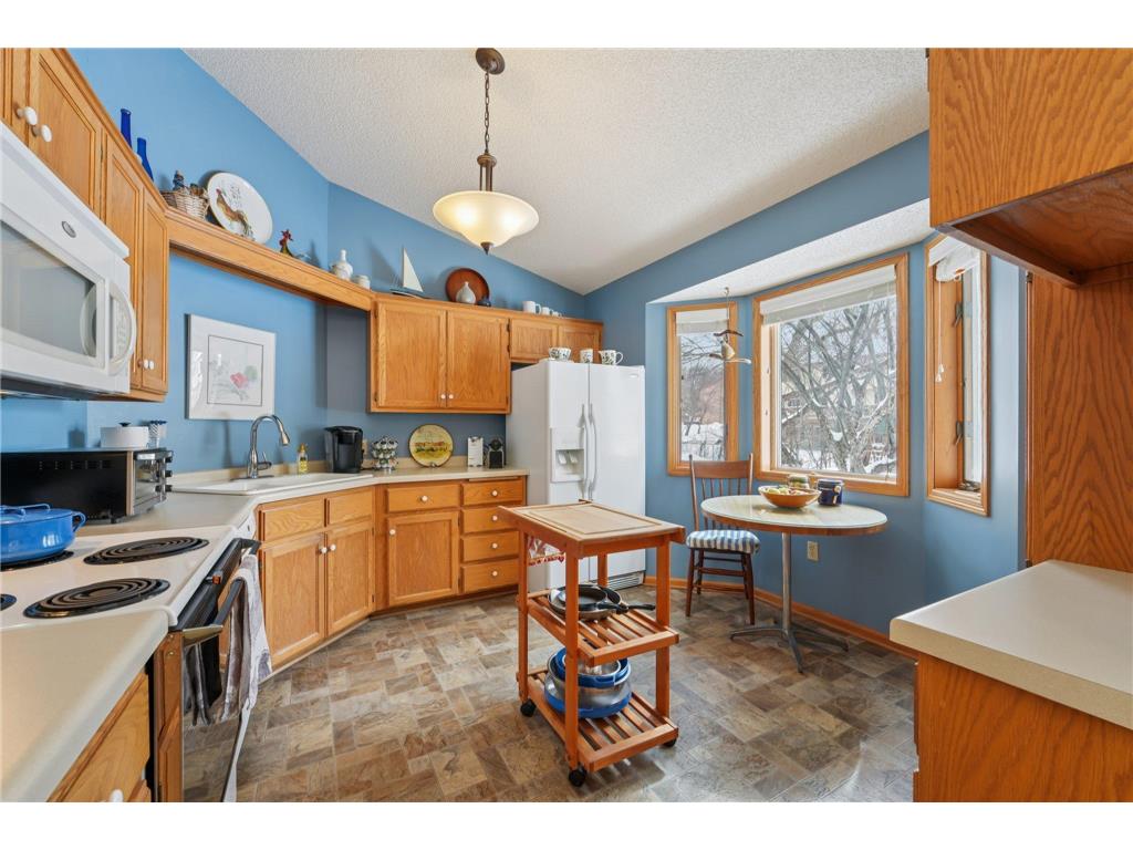 1108 Stratford Lane Burnsville MN 55337 7038836 image15
