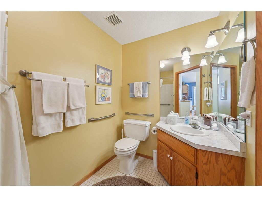 1108 Stratford Lane Burnsville MN 55337 7038836 image27