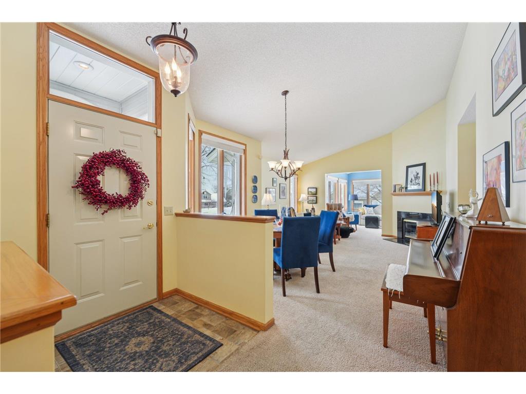 1108 Stratford Lane Burnsville MN 55337 7038836 image7