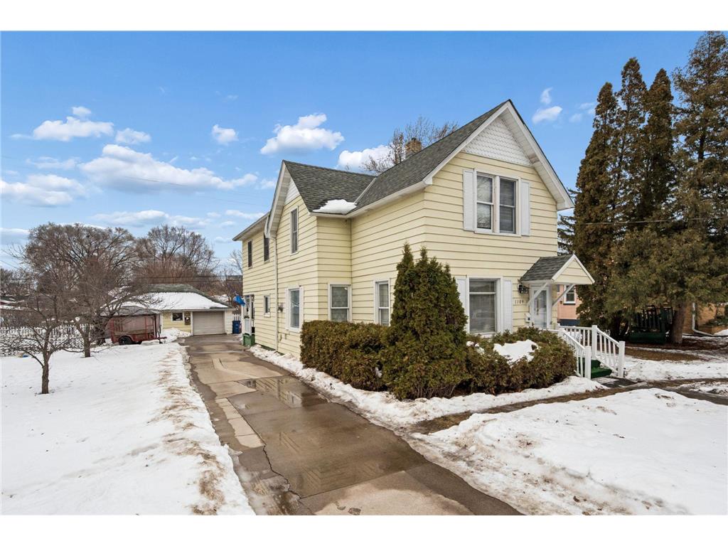 1109 10 1/2 Avenue S Saint Cloud MN 56301 7010003 image1
