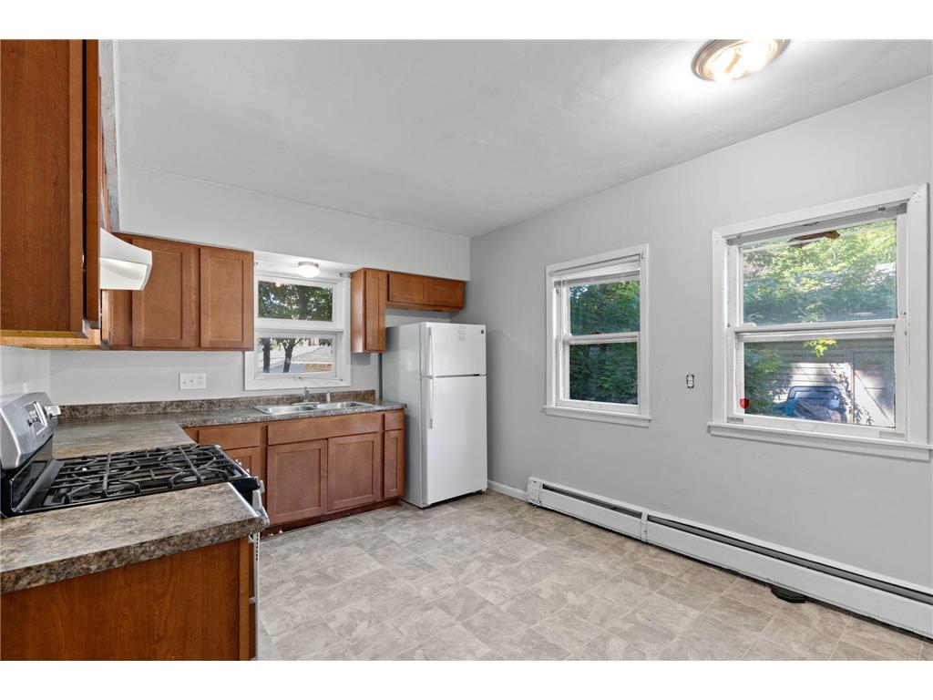 1109 23rd Avenue N Minneapolis MN 55411 7094248 image10