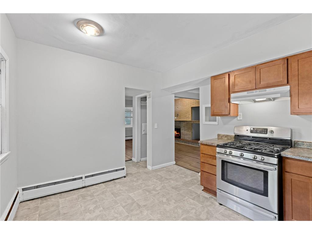 1109 23rd Avenue N Minneapolis MN 55411 7094248 image13