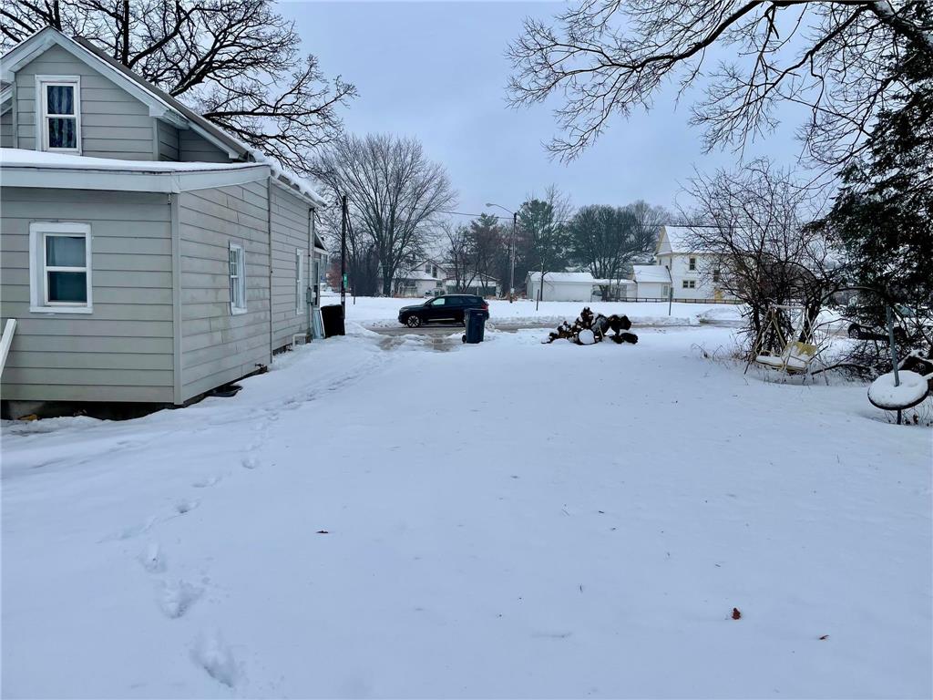 1109 3rd Street W Menomonie WI 54751 7005688 image22