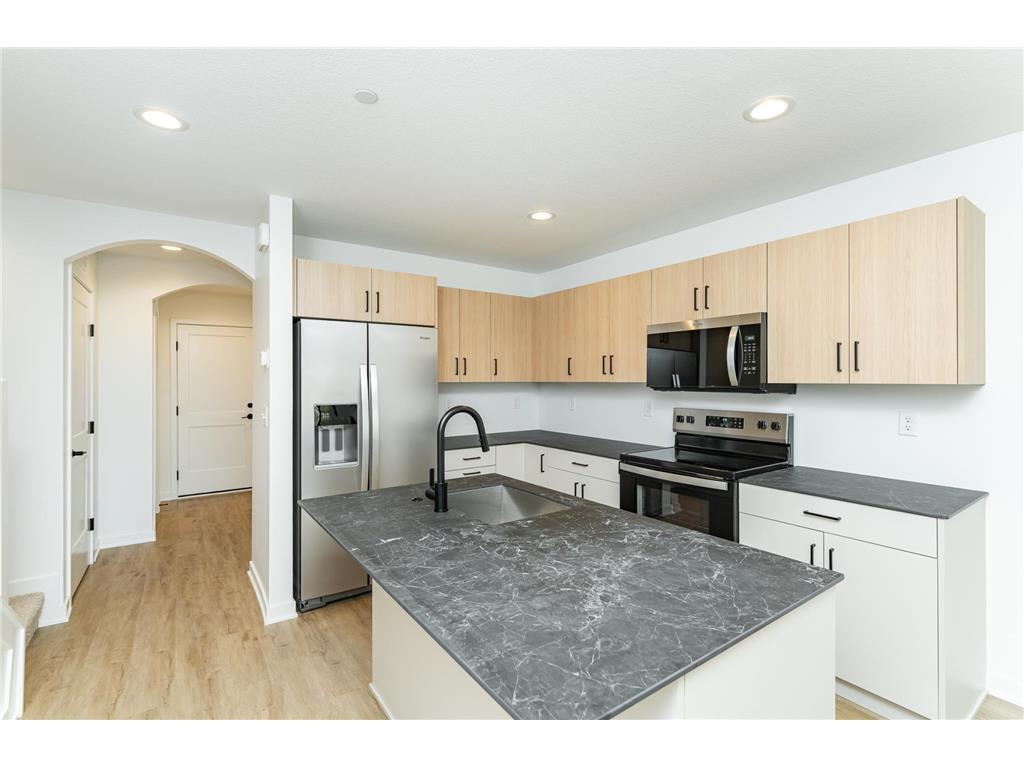 1109 Century Village Lane NE Rochester MN 55906 6690361 image1