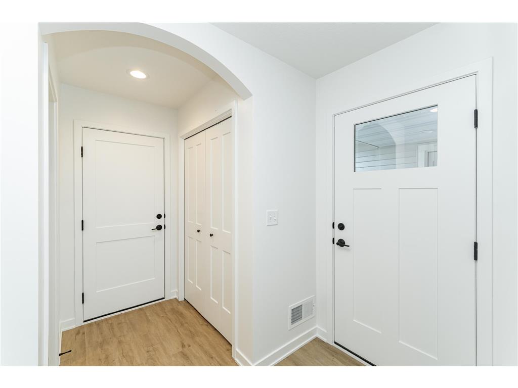 1109 Century Village Lane NE Rochester MN 55906 6690361 image6