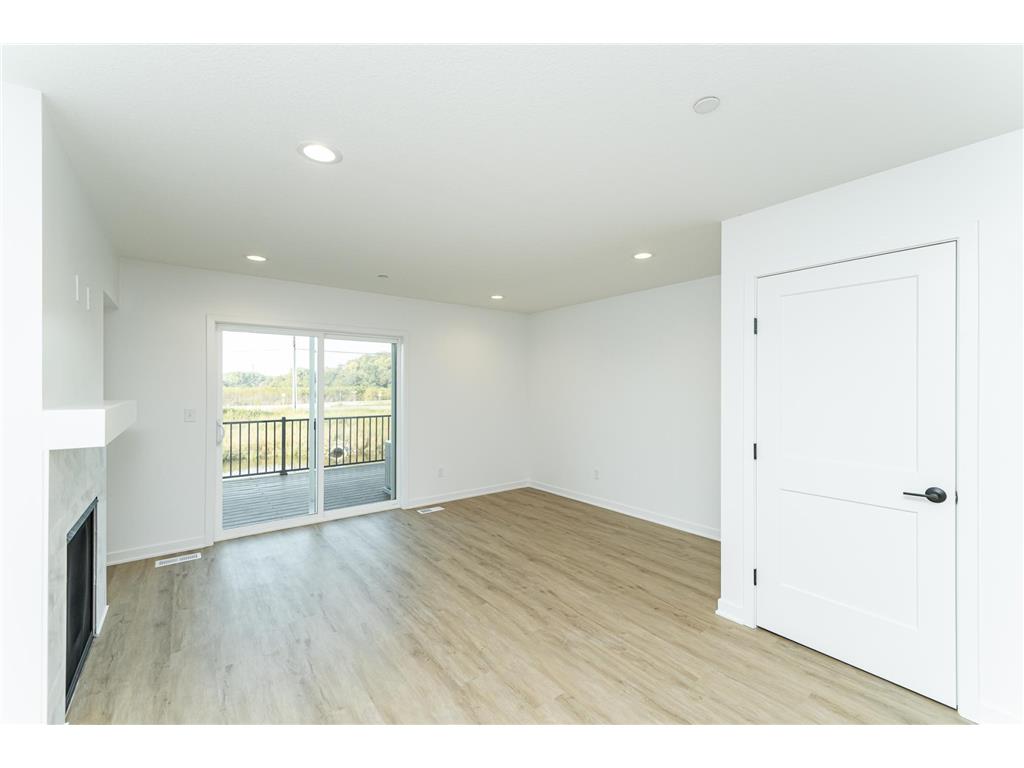 1109 Century Village Lane NE Rochester MN 55906 6690361 image9