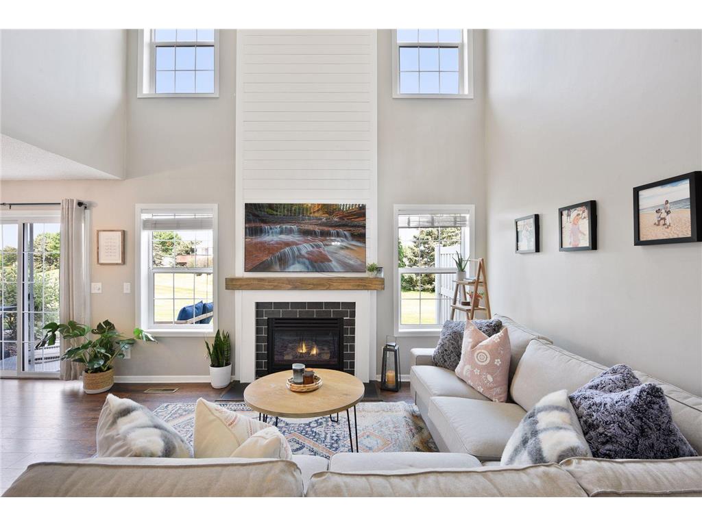 1109 Juniper Court, Shakopee, MN 55379 MLS 6025295 Edina Realty