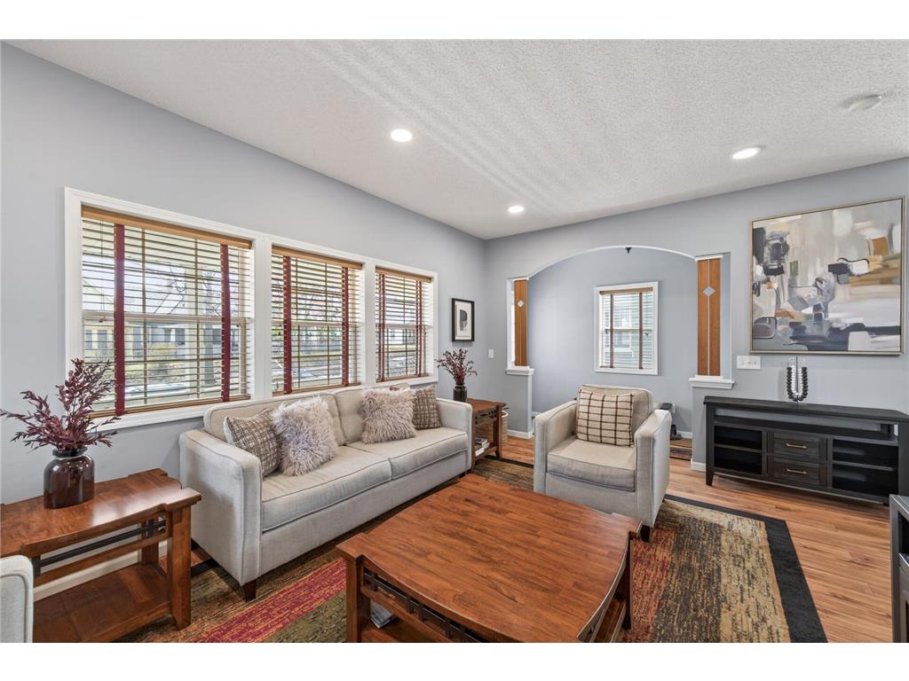 1109 Lawson Avenue E Saint Paul MN 55106 7045159 image1